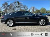 Gebraucht VW Arteon Elegance 190 PS (139 kW) 2019 Deep black pearlescent Kleinwagen