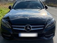 Gebraucht Mercedes C250 204 PS (150 kW) 2014 Schwarz Limousine