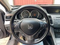 gebraucht Honda Accord Tourer 2.2 i-DTEC Automatik.