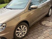 Second-hand VW Eos 140 CP (102 kW) 2015 Auriu Cabrio