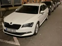 Gebraucht Skoda Superb 150 PS (110 kW) 2016 Weiß Kombi