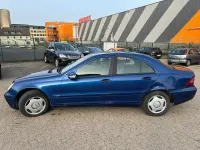 Second-hand Mercedes C200 122 CP (89 kW) 2002 Berlinǎ