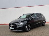 Gebraucht Mercedes B180 Progressive 116 PS (85 kW) 2025 Kosmosschwarz metalliclack 191 Van / Kleinbus