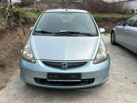 Second-hand Honda Jazz 77 CP (56 kW) 2004 Albastru Hatchback