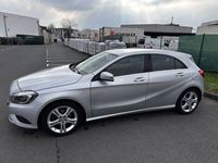 gebraucht Mercedes A180 -Limousine Benzin Urban Navi Sitzheizung