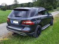 Gebraucht Mercedes ML350 306 PS (225 kW) 2012 Tenoritgrau  metalliclack SUV
