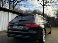 Gebraucht Audi A4 Ambiente 143 PS (105 kW) 2012 Schwarz Kombi