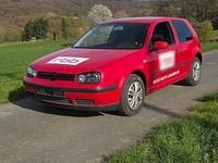 Gebraucht VW Golf IV 75 PS (55 kW) 2002 Rot Kleinwagen