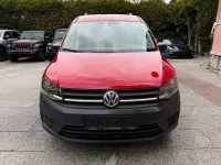 Używany VW Caddy 102 KM (75 kW) 2019 Czerwony Minivan