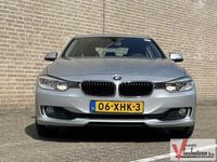 Gebraucht BMW 320 184 PS (135 kW) 2012 Grau Limousine