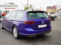 Gebraucht VW Passat R-line 150 PS (110 kW) 2020 Blau Kombi