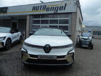 Gebraucht Renault Megane E-Tech Iconic 160 kW (218 PS) 2022 Weiß Limousine