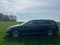 Gebraucht VW Passat 190 PS (139 kW) 2019 Schwarz Kombi