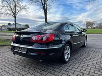 Używany VW Passat Basis 299 KM (219 kW) 2011 Czarny Sedan/Limuzyna