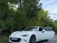 Używany Mazda MX5 Inclusive 160 KM (117 kW) 2018 Biały Kabriolet