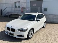 Gebraucht BMW 114 102 PS (75 kW) 2014 Weiß Kleinwagen