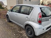 Gebraucht Subaru Justy 69 PS (50 kW) 2010 Silber Kleinwagen