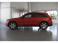 Gebraucht Mercedes GLC300e Night 194 PS (142 kW) 2022 Designo hyazinthrot SUV