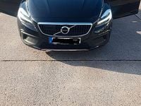 Gebraucht Volvo V40 CC Momentum 150 PS (110 kW) 2017 Schwarz Kombi