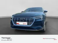 Używany Audi e-tron Advanced Plus 300 kW (408 KM) 2023 Niebieski SUV