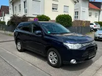 Gebraucht Mitsubishi Outlander Plus 150 PS (110 kW) 2013 Blau SUV