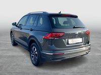 Gebraucht VW Tiguan Active 150 PS (110 kW) 2022 Grau SUV