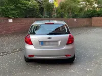 Gebraucht Kia Ceed 150 PS (110 kW) 2007 Silber Kleinwagen