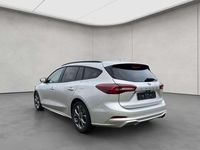 Gebraucht Ford Focus ST-Line X 155 PS (114 kW) 2024 Moondust silber metallic Kombi
