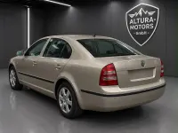 Gebraucht Skoda Superb Elegance 150 PS (110 kW) 2004 Beige Limousine