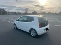 Second-hand VW up! 75 CP (55 kW) 2015 Alb Hatchback
