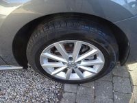 Gebraucht VW Polo LOUNGE 60 PS (44 kW) 2015 Grau Limousine