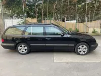 Gebraucht Mercedes E280 Avantgarde 204 PS (150 kW) 2003 Schwarz Kombi