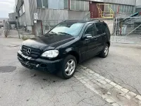 Gebraucht Mercedes ML270 163 PS (119 kW) 2003 Schwarz SUV