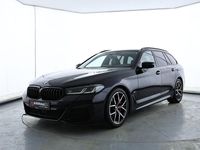 Gebraucht BMW 530 M Sport 286 PS (210 kW) 2022 Schwarz Kombi