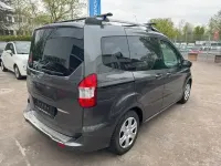 Gebraucht Ford Tourneo Courier Trend 101 PS (74 kW) 2018 Grau Van / Kleinbus