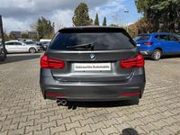Gebraucht BMW 330 M Sport 258 PS (189 kW) 2018 Grau Kombi