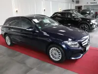 Gebraucht Mercedes C220 170 PS (125 kW) 2014 Blau Limousine