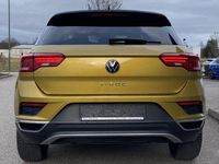 Gebraucht VW T-Roc Active 150 PS (110 kW) 2021 Gelb SUV