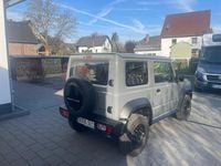 Second-hand Suzuki Jimny 102 CP (75 kW) 2023 Gri SUV