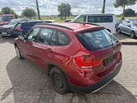 Gebraucht BMW X1 143 PS (105 kW) 2011 Rot SUV
