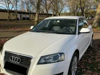 Gebraucht Audi A3 105 PS (77 kW) 2011 Weiß Kleinwagen