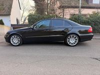 Gebraucht Mercedes E280 231 PS (169 kW) 2008 Schwarz Limousine