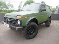 Gebraucht Lada niva 83 PS (61 kW) 2017 Grün SUV