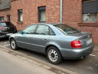 Używany Audi A4 125 KM (91 kW) 1999 Zielony Sedan/Limuzyna