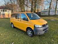 Gebraucht VW Caravelle 102 PS (75 kW) 2010 Gelb Van / Kleinbus