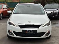 Gebraucht Peugeot 308 SW Allure 131 PS (96 kW) 2015 Weiß Kombi