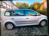 Gebraucht VW Touran 105 PS (77 kW) 2013 Silber Van / Kleinbus