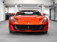 Second-hand Ferrari 812 799 CP (587 kW) 2024 Roșu