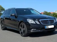 Gebraucht Mercedes E250 Elegance 204 PS (150 kW) 2010 Schwarz Kombi