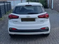 Gebraucht Hyundai i20 Active 75 PS (55 kW) 2019 Weiß Kleinwagen